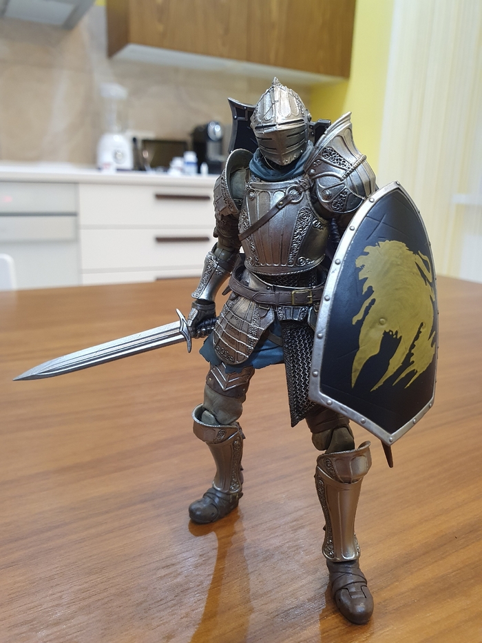 Demon's Souls - Figma 590 "Fluted Armor" - PS5 (Max Factory)