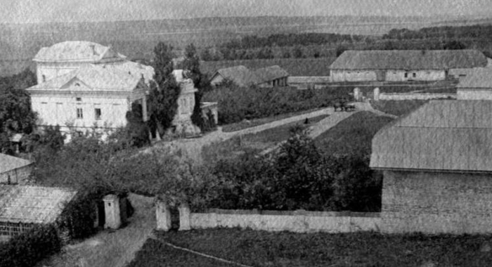 Усадьба Горожанка в начале XX века // Источник: <!--noindex--><a href="https://pikabu.ru/story/ekaterina_chokolova_zabyitaya_pokrovitelnitsa_russkogo_moderna_13298702?u=http%3A%2F%2Fna-vasileva.ru&t=na-vasileva.ru&h=8234c7c9258cb81f681b626504af222840feebf9" title="http://na-vasileva.ru" target="_blank" rel="nofollow noopener">na-vasileva.ru</a><!--/noindex-->