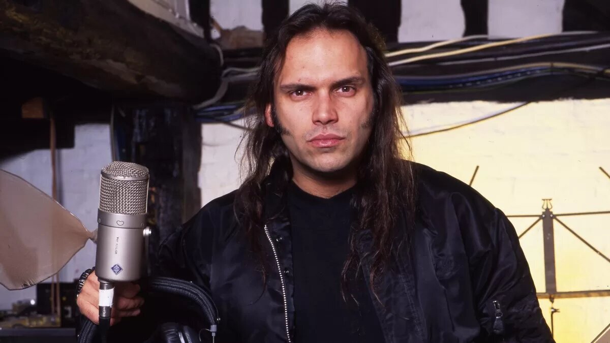 BLAZE BAYLEY представляет в 2025 году СЕБЯ в бытность свою вокалистом IRON MAIDEN трек Futureal из Virtual XI 1998 года (с его вокалом) - Metal, Heavy Metal, Blaze, Iron Maiden, Видео, YouTube