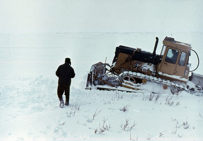 Вот так выглядит подтягивание на ноже со стороны.