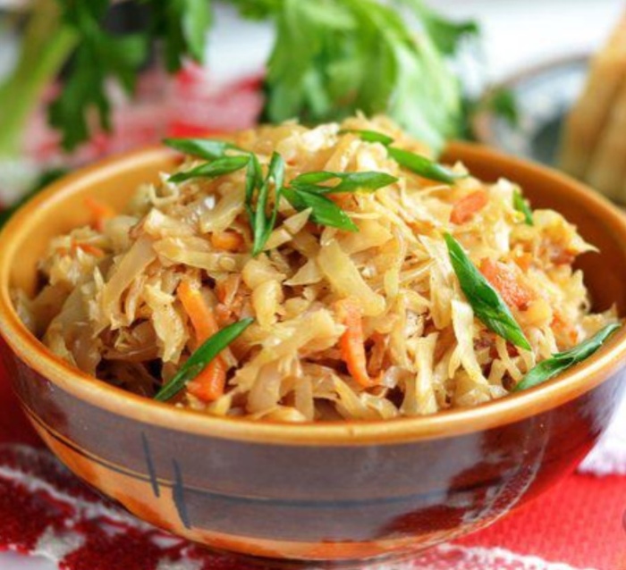 БИГОС ИЗ СВЕЖЕЙ КАПУСТЫ С ГОВЯДИНОЙ