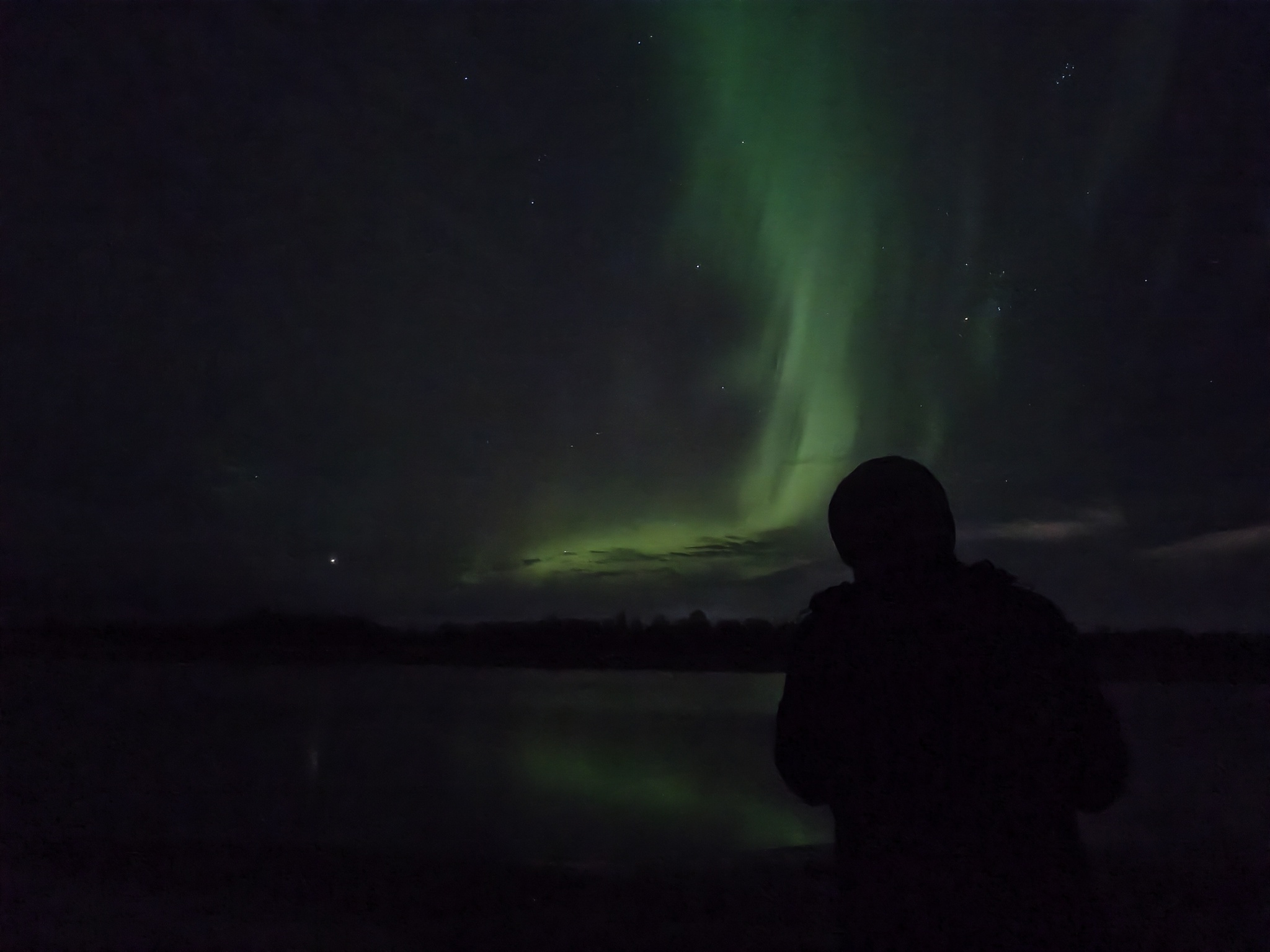 Reply to the post I just want to share a photo I found in my archive - My, Bonfire, Its own atmosphere, Cosiness, Hot coals, Komi, Syktyvkar, Nature, Relaxation, Night, Polar Lights, Camping, Video, Video VK, Short videos, Vertical video, Reply to post, Longpost, A wave of posts