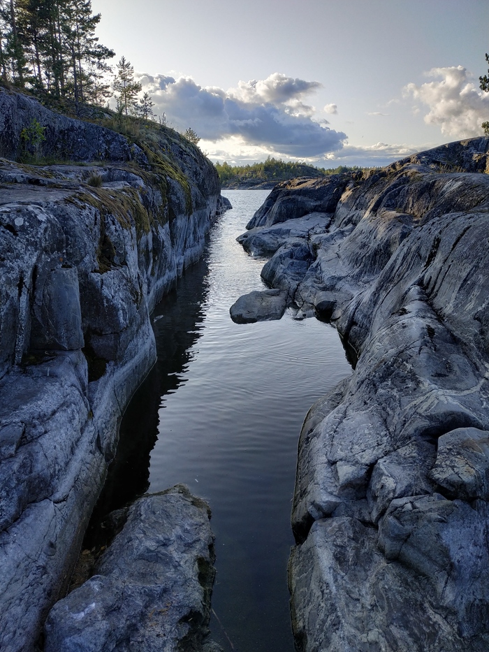 Ответ на пост «Просто хочу поделиться фотографией, которую у себя нашел а архиве»