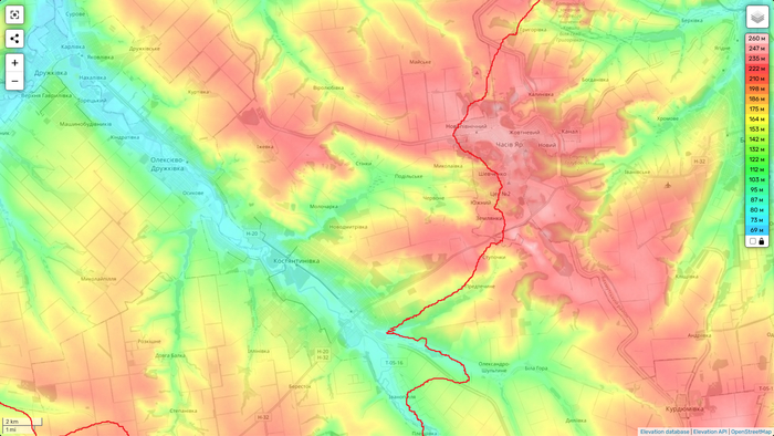 Красной линией выделены территории на скриншоте, контролируемые российскими войсками