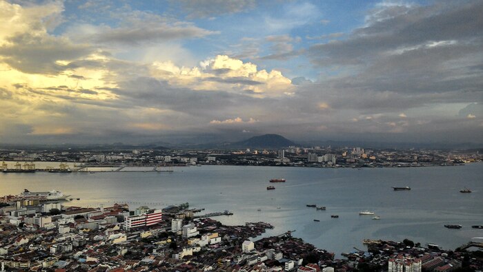 Ответ на пост «Просто хочу поделиться фотографией, которую у себя нашел а архиве»