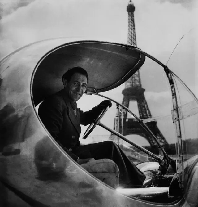 Поль Арзенс за рулем своего детища