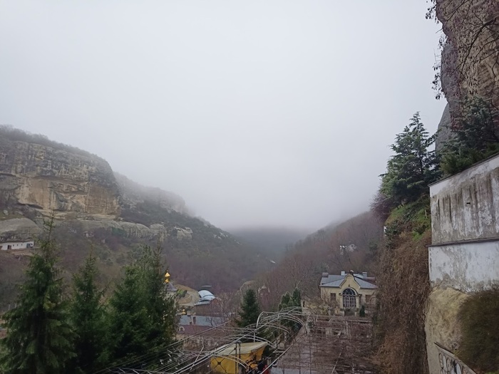 Успенский пещерный монастырь за Бахчисараем