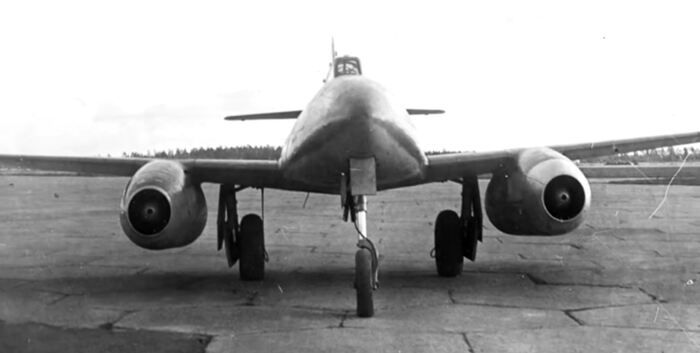 Трофейный Ме-262 испытывался советскими летчиками