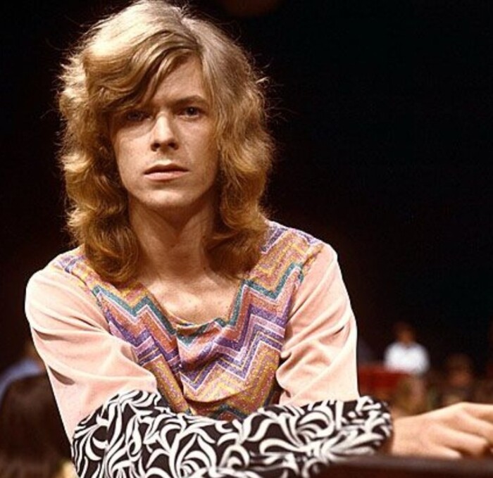 Дэвид Боуи в начале 1970-х / Википедия