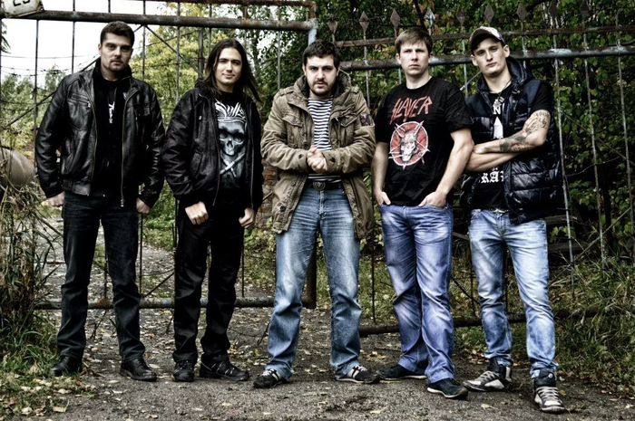     2025  LIVE  (  3 D) *15   * Made in Tomsk, later Belgorod