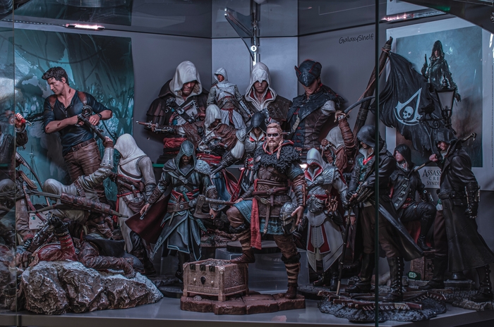 Коллекция фигурок из видеоигр