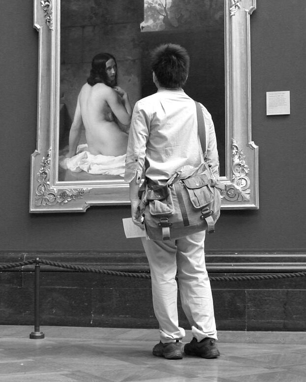 "Чё завис? Маленький ещё!..."