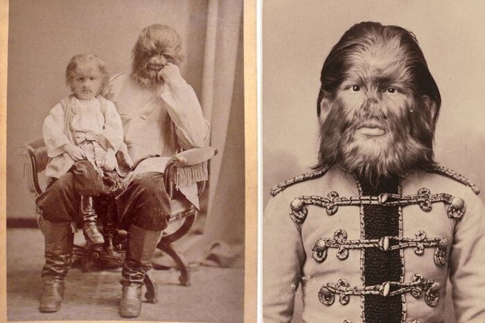 На первом фото Федор на коленях у приемного отца Адриана Евтихиева