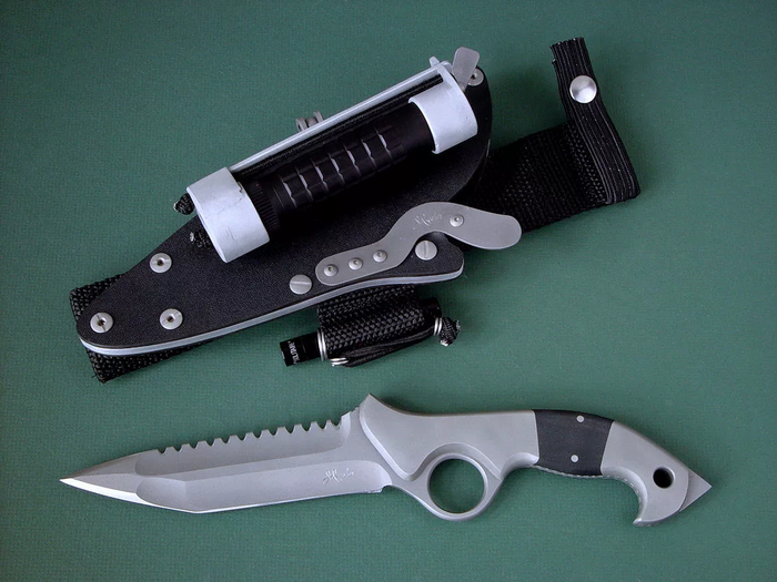 Ari B'Lilah: Лев в ночи