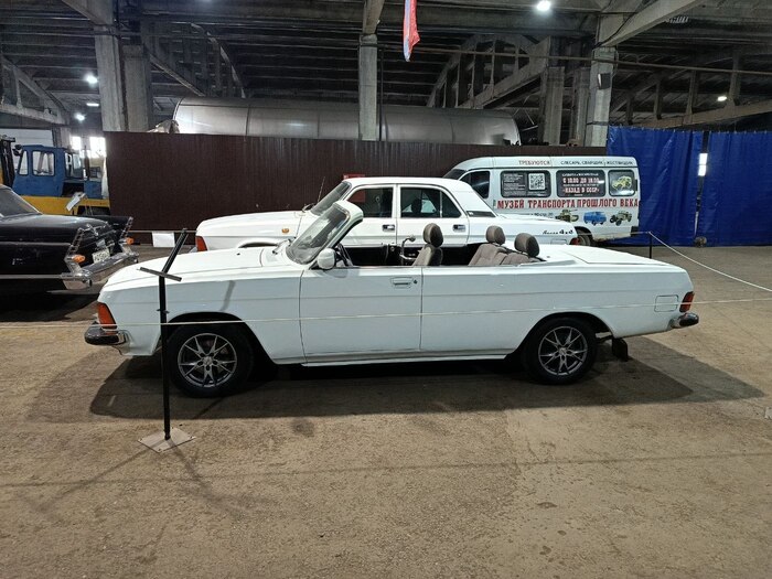 Автомобиль из музея "Авто-Ретро" Красноярск