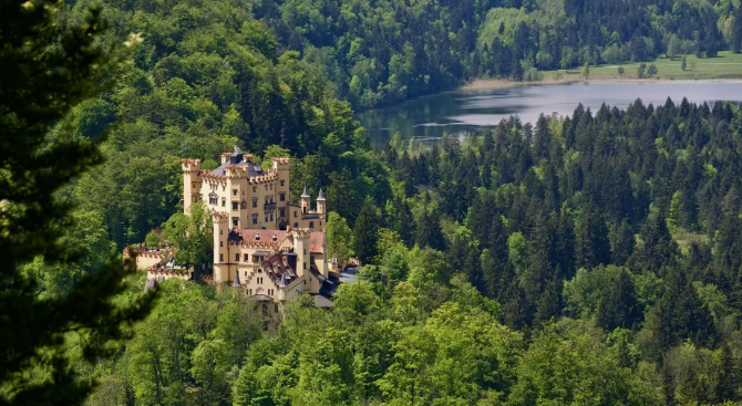 Замок, в котором Людвиг провел свое детство.