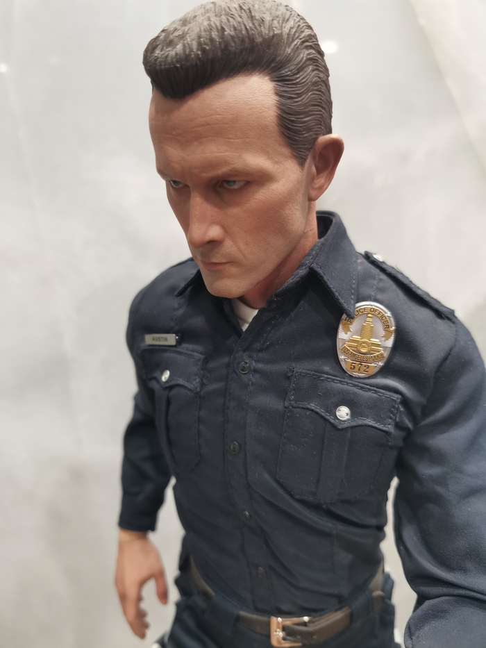 T1000 