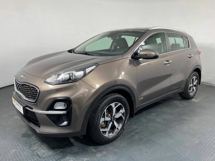 Пока один клиент переплатил перекупу, другой заказал напрямую и получил лучшее авто