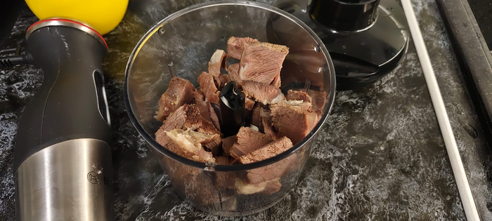 Отправляю в блендер