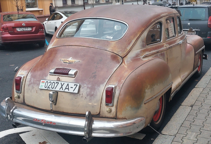 DeSoto S-10 Series, 1948