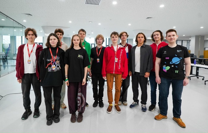 Ответ на пост «Российские школьники завоевали шесть золотых медалей Открытой международной астрономической олимпиады»