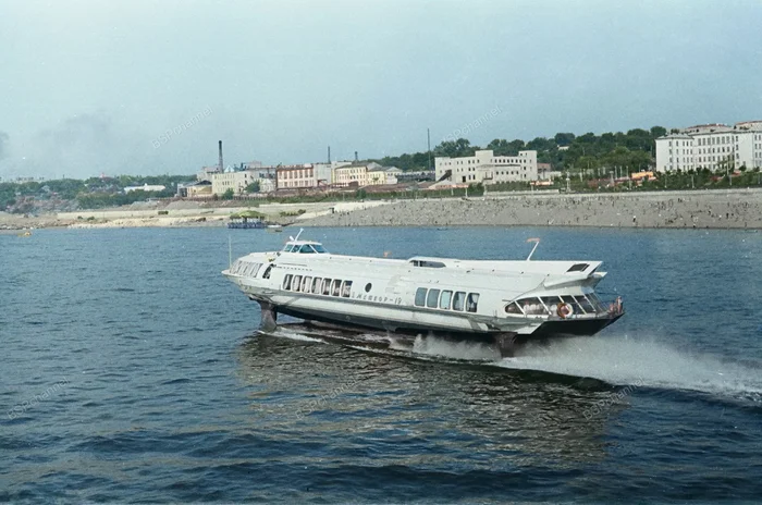 Автор: Юрий Поликарпович Шакурин