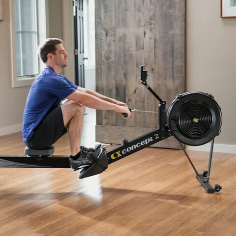 Гребной тренажер