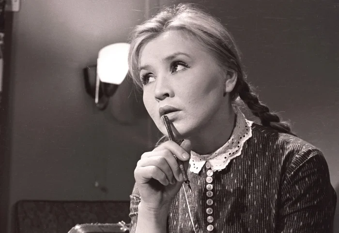 Екатерина Савинова в роли Фроси Бурлаковой в фильме «Приходите завтра»