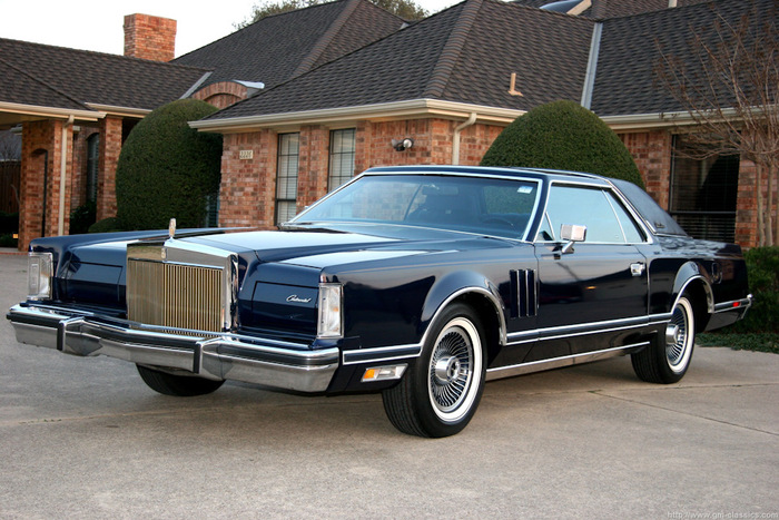 Lincoln Continental Mark V Collectors Series (1979)