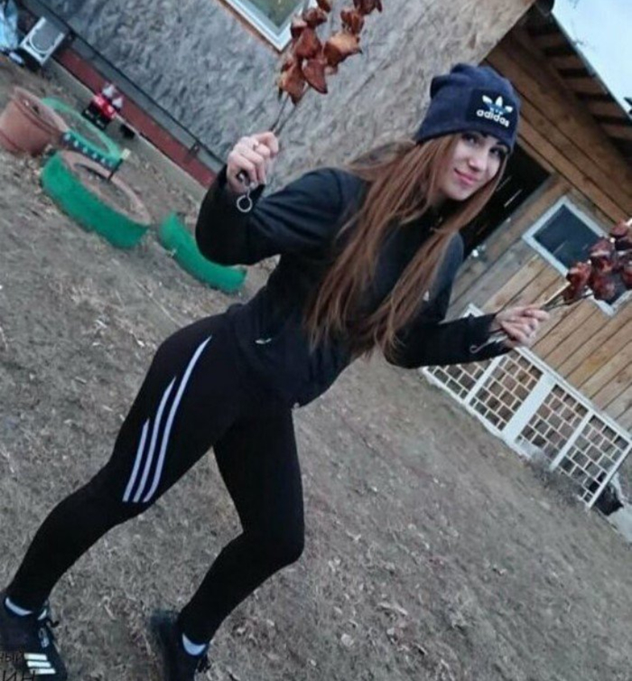  ,  &#x1F5D3;&#xFE0F;