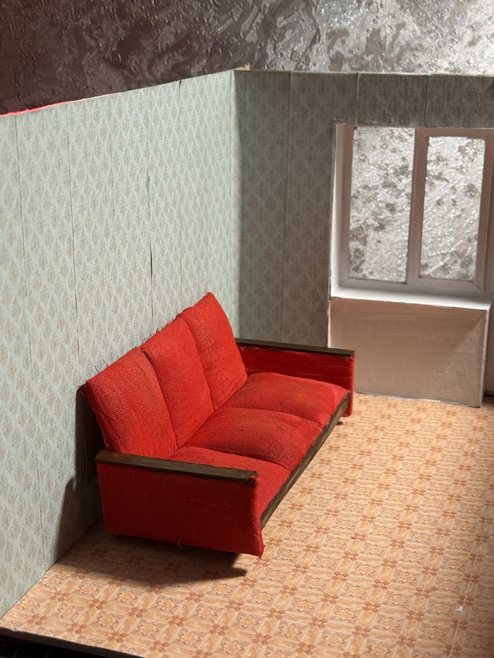 По мере создания буду выкладывать еще детали )Обои сделала в масштабе 1:16 с помощью фотошопа , пол -тоже )