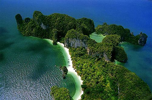 Остров Хонг с высоты