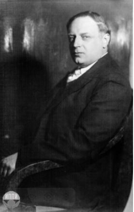 Иван Капитонович Луппол.