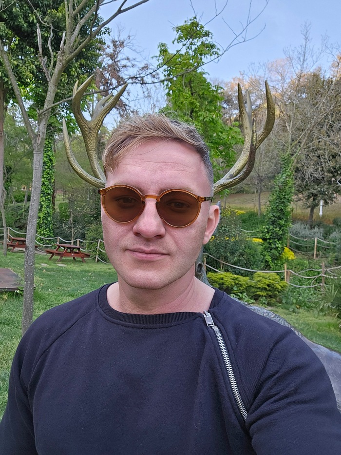 тут дикие звери))