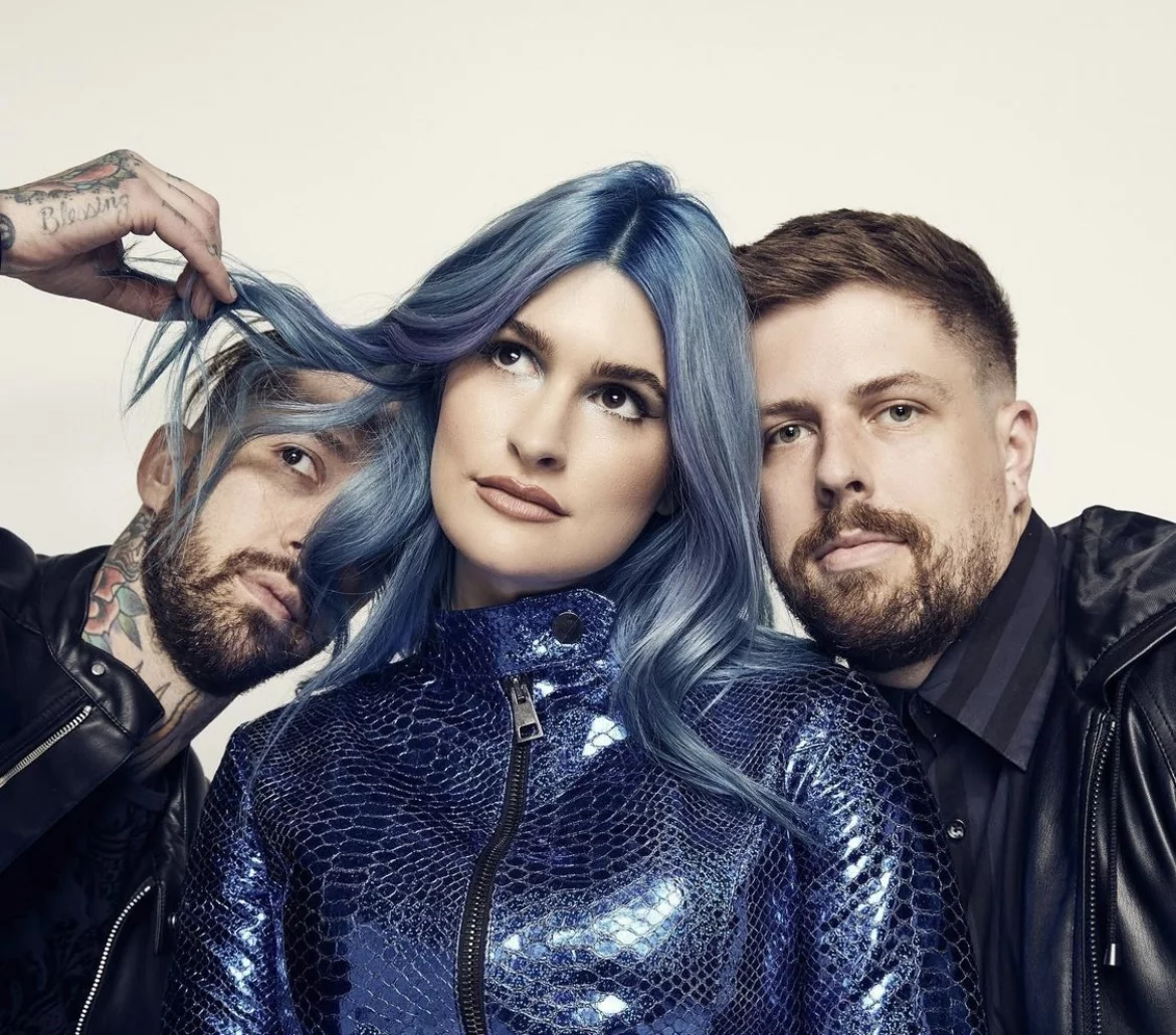 SPIRITBOX на LIVE Toyota Ontario Arena (California) 2025 года *Soft Spine* из нового альбома 2025 года Tsunami Sea - Metal, Progressive, Metalcore, Видео, YouTube