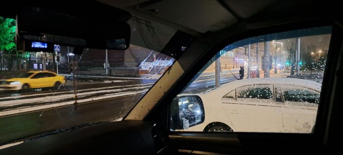 За противоположной стойкой сложнее спрятаться.