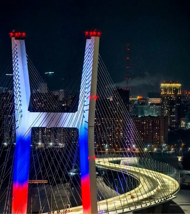 Сегодня в 23:50 должны открыть движение по 4-му мосту в Новосибирске
