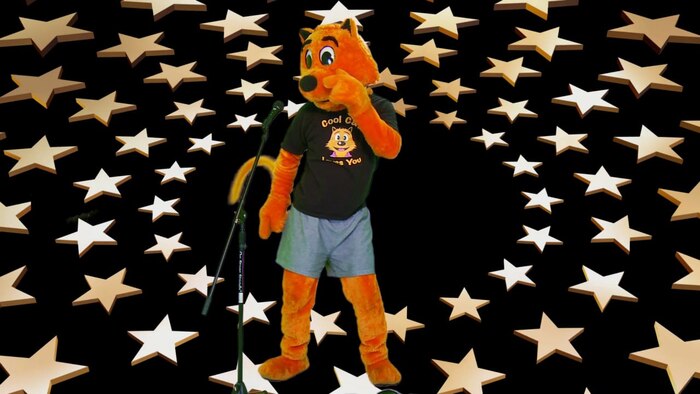 Клевый кот спасает детей