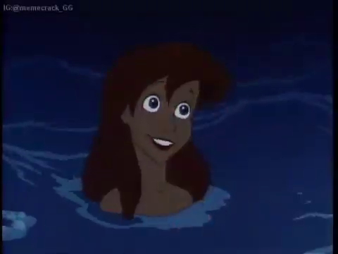 Ариэль в морской воде. Мультфильм "Русалочка" про неё - это, по сути мэрмэйдика для детей с природной водой.