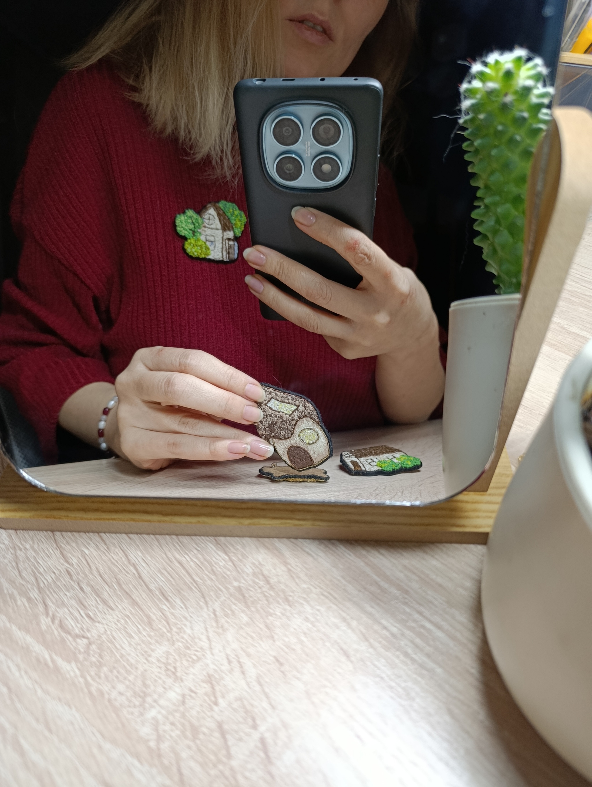 Brooch House and Sketch - My, Embroidery, Brooch, Decoration, Longpost