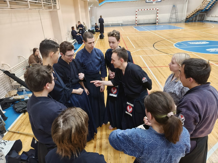 � � ��� ������ �� �����