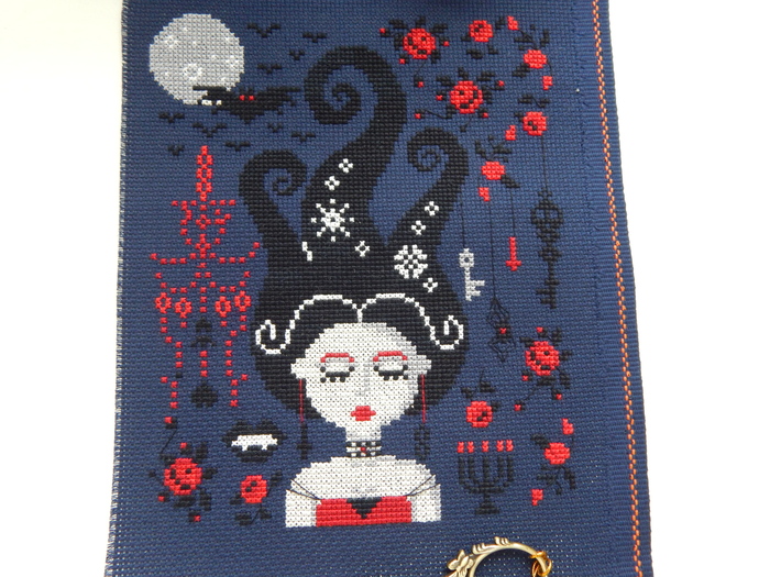 ����� ������� ���, ����� ��������� ����. ����� ���������� �� ����� � ��������, ������� ��������� ��� ����� ��������� �� ���� � �� �������� � �������� ������� DMC. � ���� ����� ����� ���.