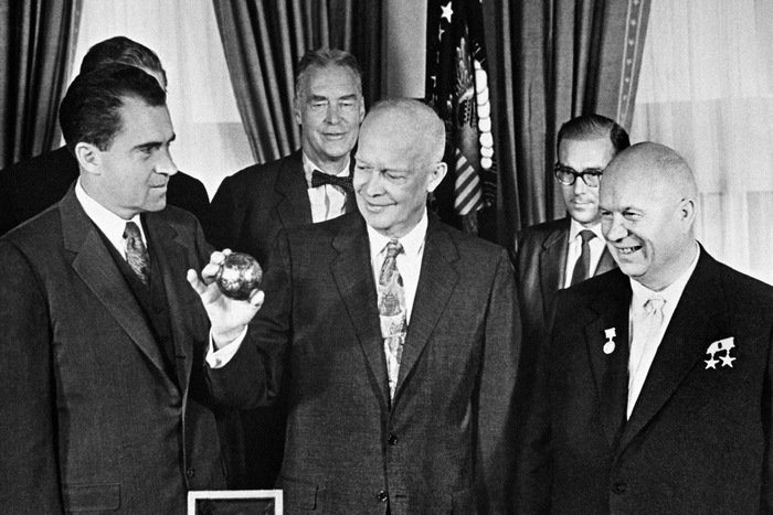 ������ ����� ������������� ���������� ������ ����������� ����� ������������ �������, ������������� �� ����.