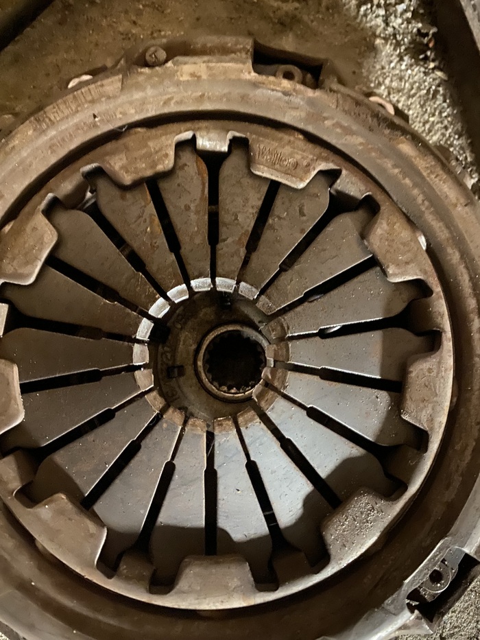 Четвертый раз менял сцепление своими руками