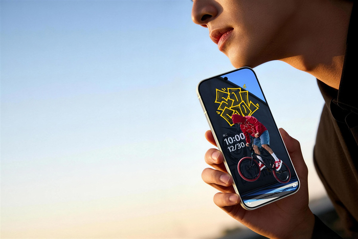 �������� �����������: iQOO