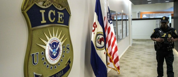 «Затруднился предъявить паспорт и визу»: ICE депортировала Мадуро обратно в Венесуэлу как нелегала