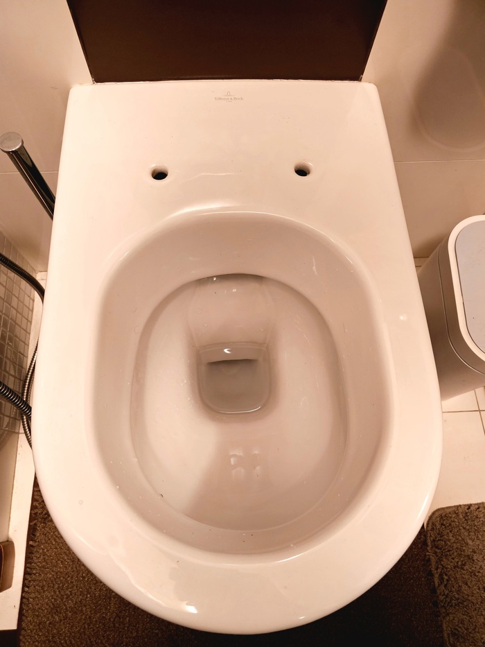 "Только не в меня"