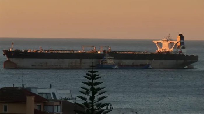 �������� ����Alejandro de la Maza / MarineTraffic