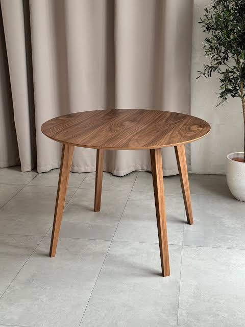 Цилиндрический стол, ошибочно называемый круглым