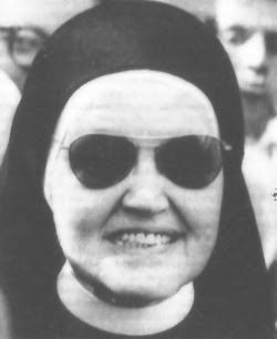 Паскалина в очках